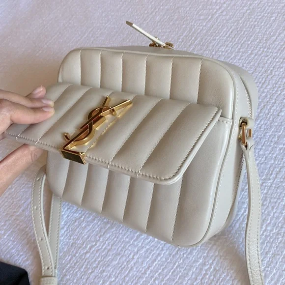 ✨SOLD✨YSL (Saint Laurent) Vicky Toy Small Quilted Lambskin Camera Bag - Picture 8 of 11